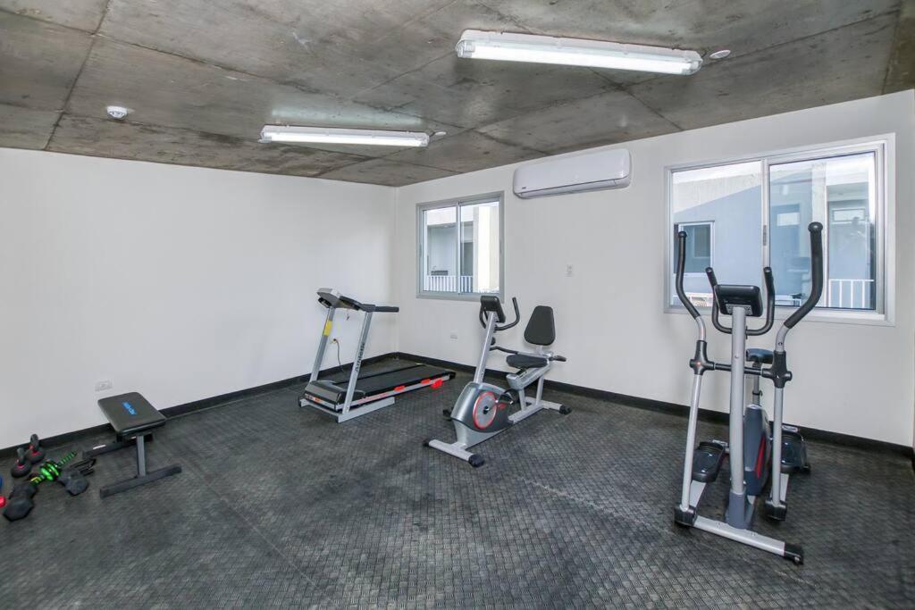 A Estrenar! Apartamento Con Pileta Zona Aeropuerto Wifi 200Mg Asuncion Exterior photo